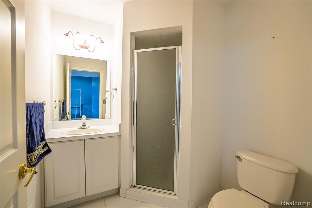 54182 Queensborough Drive, Shelby Twp, MI 48315 — Photo 26