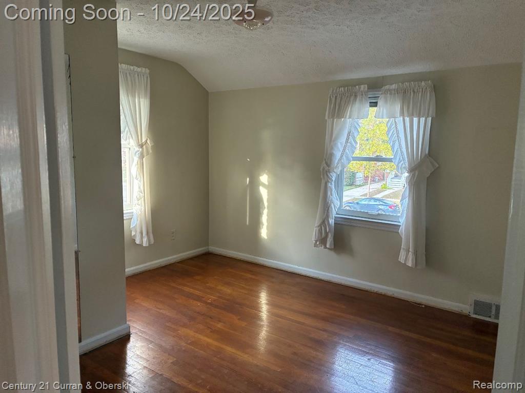 742 N York Street, Dearborn, MI 48128 — Photo 13