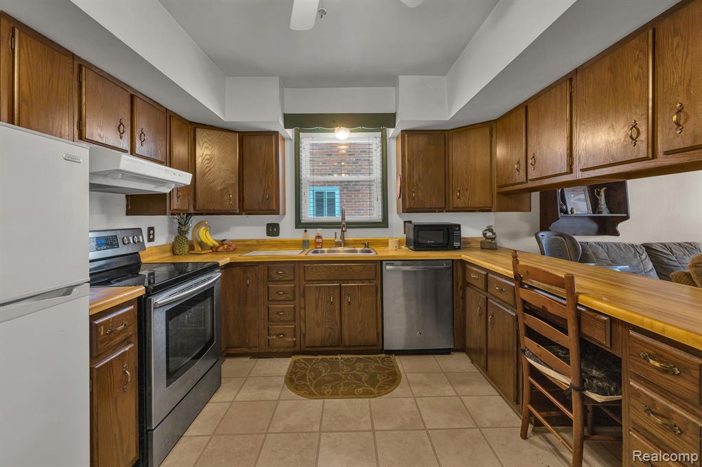 630 N Denwood Street, Dearborn, MI 48128 — Photo 18