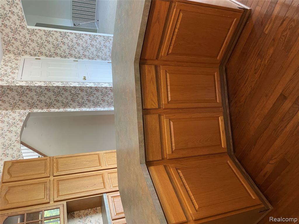 9514 Madison Drive, Van Buren, MI 48111 — Photo 13
