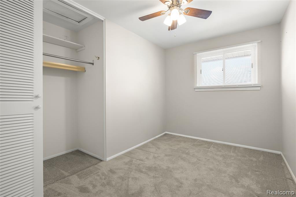 7043 N Wildwood Street, Westland, MI — Photo 16