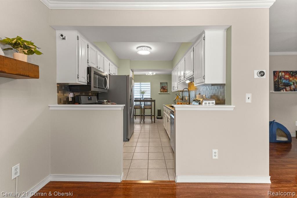 1194 CONCORD Court, Northville, MI 48167 — Photo 8
