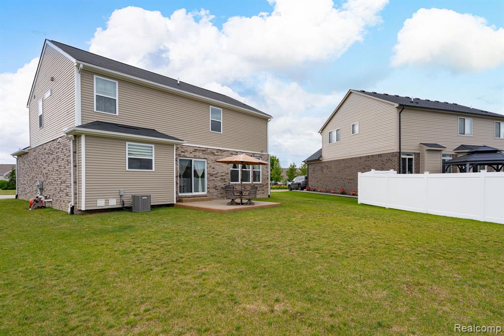 48904 Carnegie Way, Macomb, MI 48042 — Photo 4