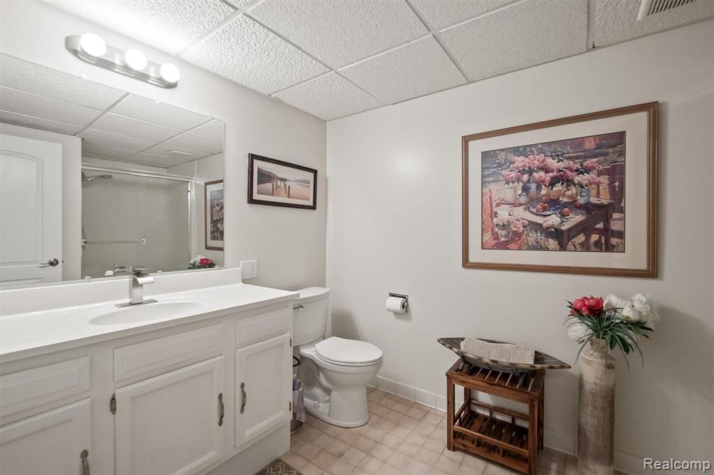 41855 Brentwood Drive, Plymouth, MI 48170 — Photo 33