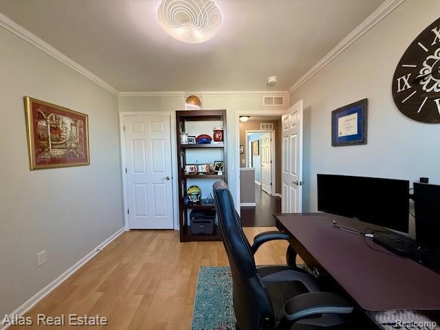 5020 Meadow Crest Circle, Holly, MI 48442 — Photo 30