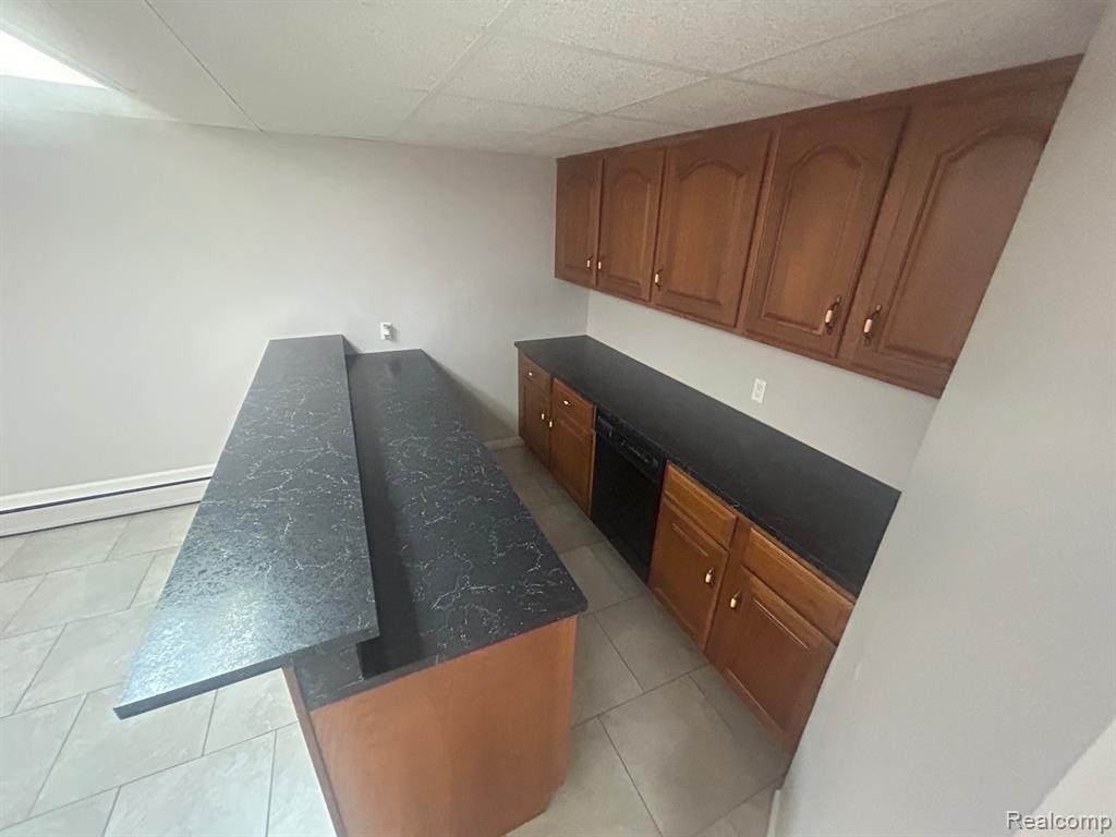 5659 KINGSMILL, Bloomfield Hills, MI — Photo 41