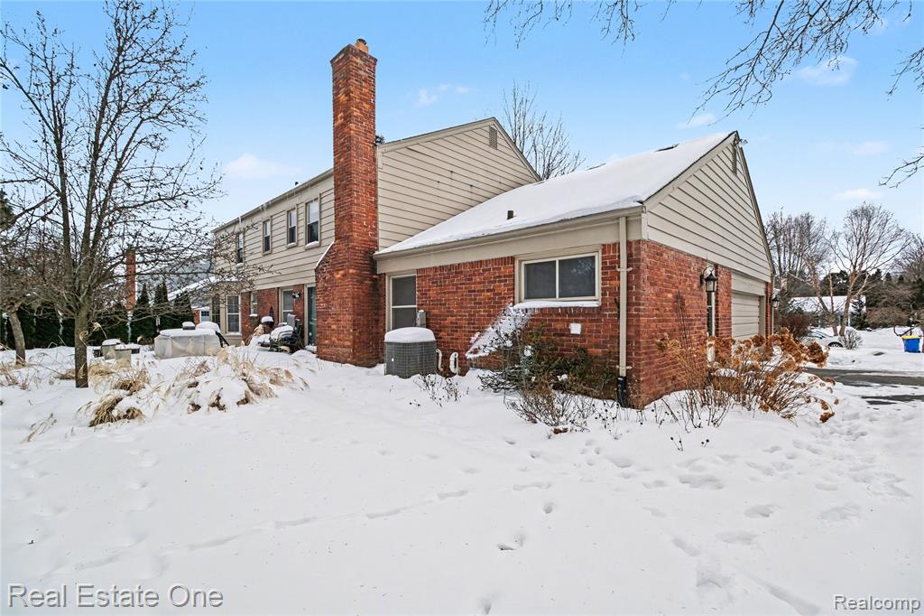 4150 Saddle Lane, West Bloomfield, MI — Photo 25