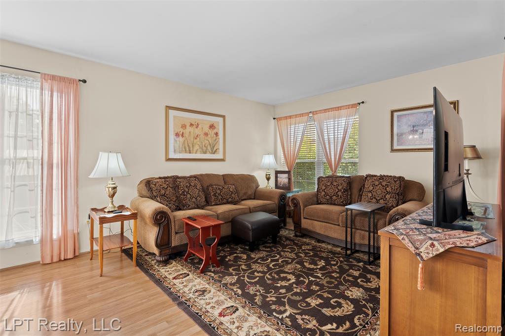 40699 Newport Drive, 256, Plymouth, MI 48170 — Photo 4