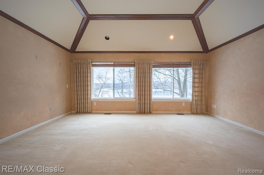 4661 Mallards Landing, Highland, MI — Photo 30