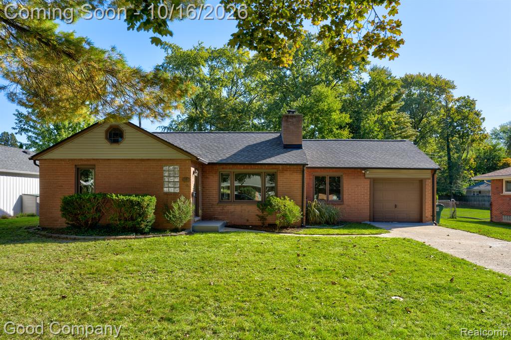 2710 Galpin Avenue, Royal Oak, MI 48073