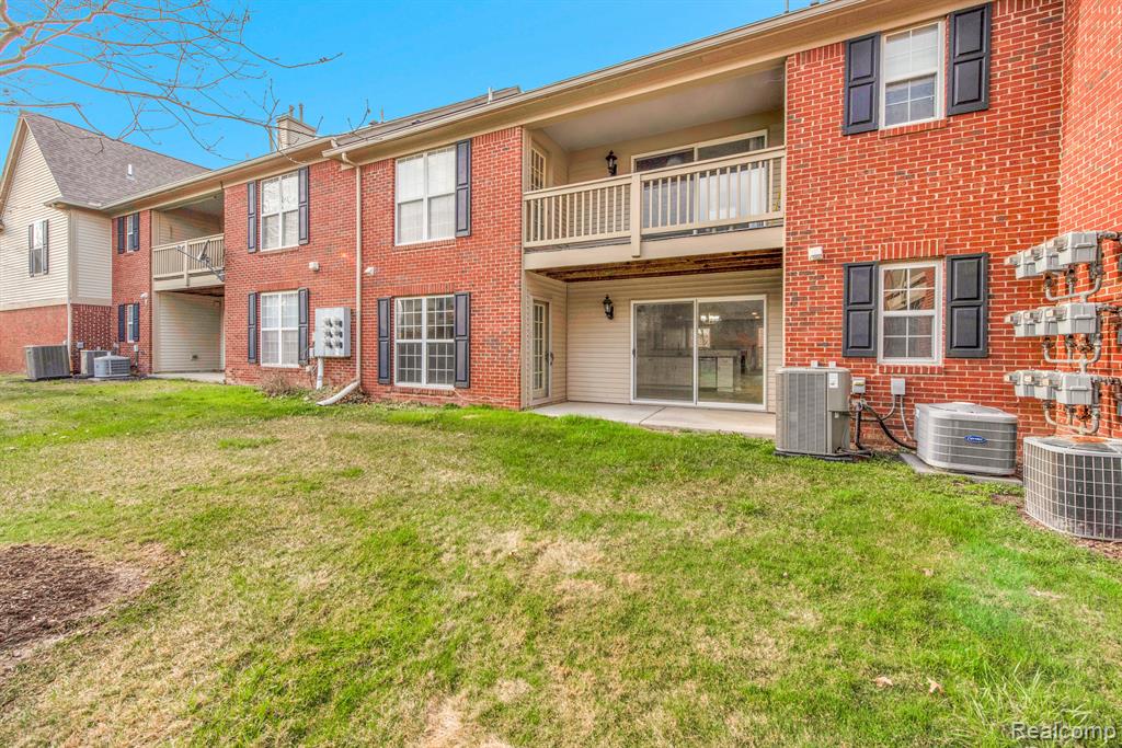 28243 CARLTON WAY Drive, 37, Novi, MI 48377 — Photo 20