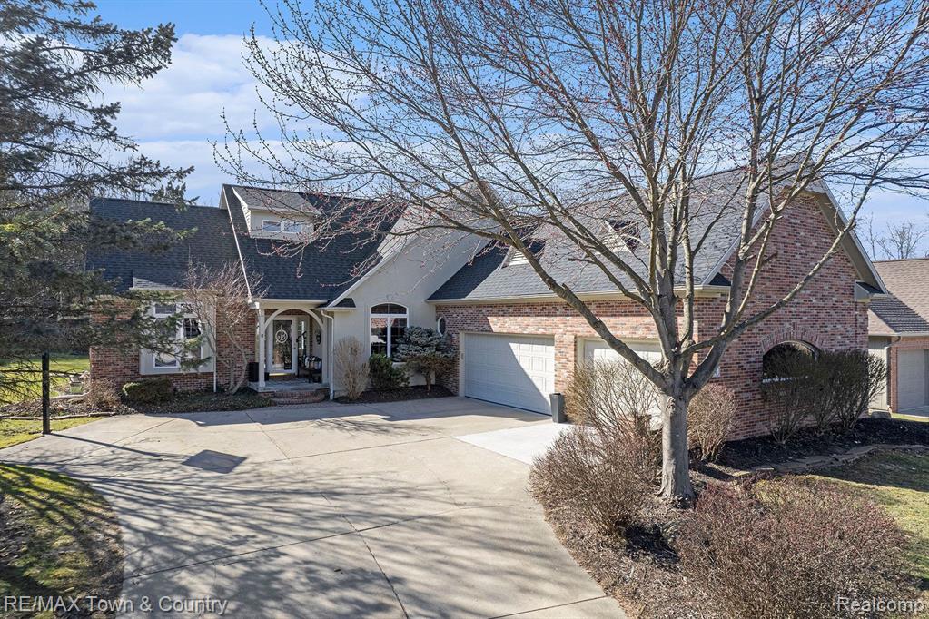 440 RIVER WOODS Drive, Flushing, MI 48433 — Photo 34