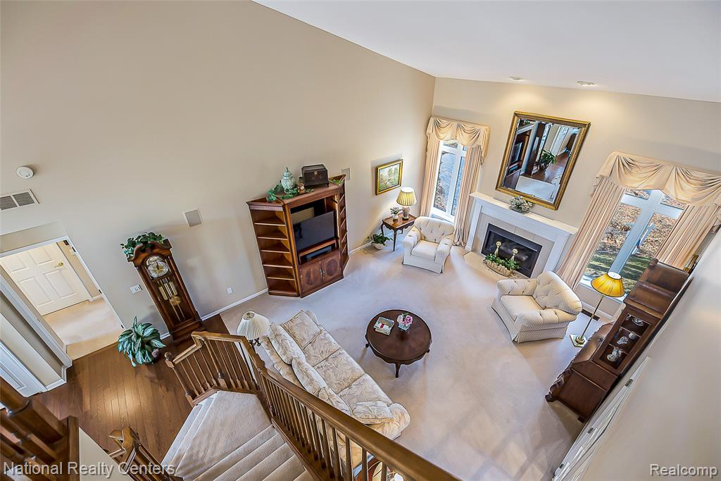 5451 Wentworth Drive, Commerce Twp, MI 48382 — Photo 11