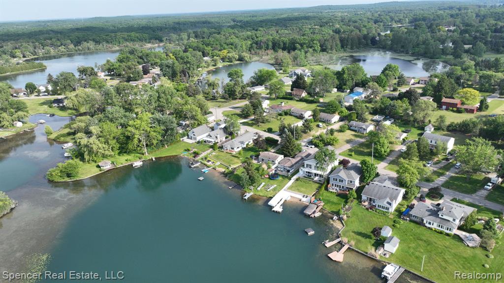571 Dunleavy Drive, Highland, MI 48356 — Photo 46