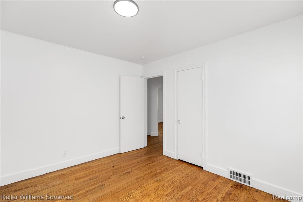 4637 Devonshire Road, Detroit, MI 48224 — Photo 17