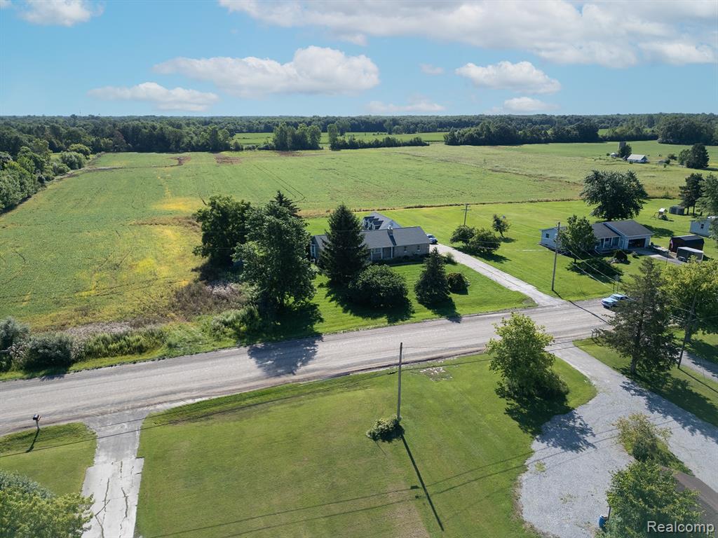 5466 Webster Road, Flint, MI 48504 — Photo 54
