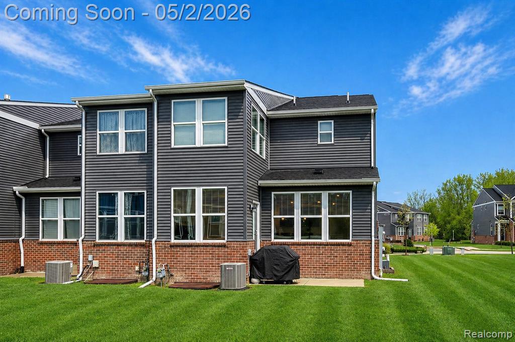 2832 Fairgrove Crescent Drive, Ann Arbor, MI 48108 — Photo 35