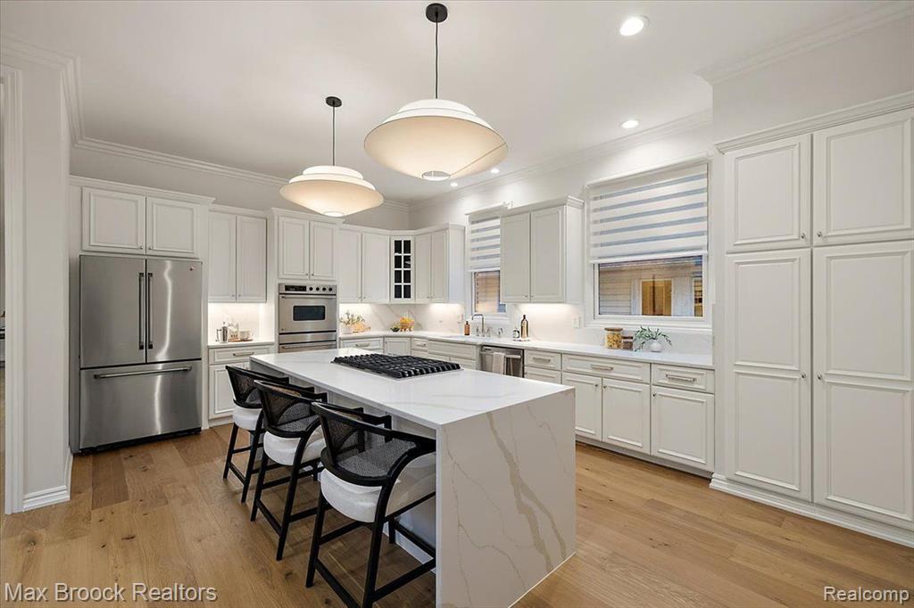 855 WALLACE Street, Birmingham, MI 48009 — Photo 14