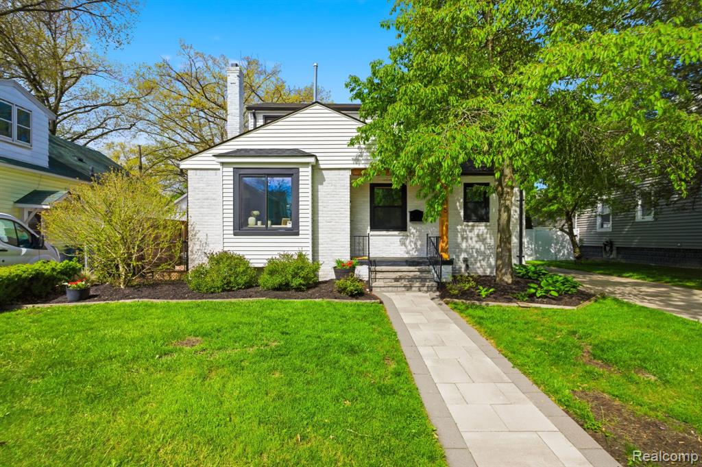 2705 Gardner Avenue, Berkley, MI 48072 — Photo 2