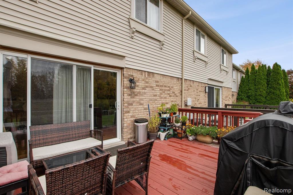 44563 SAVERY Drive, Canton, MI 48187 — Photo 28