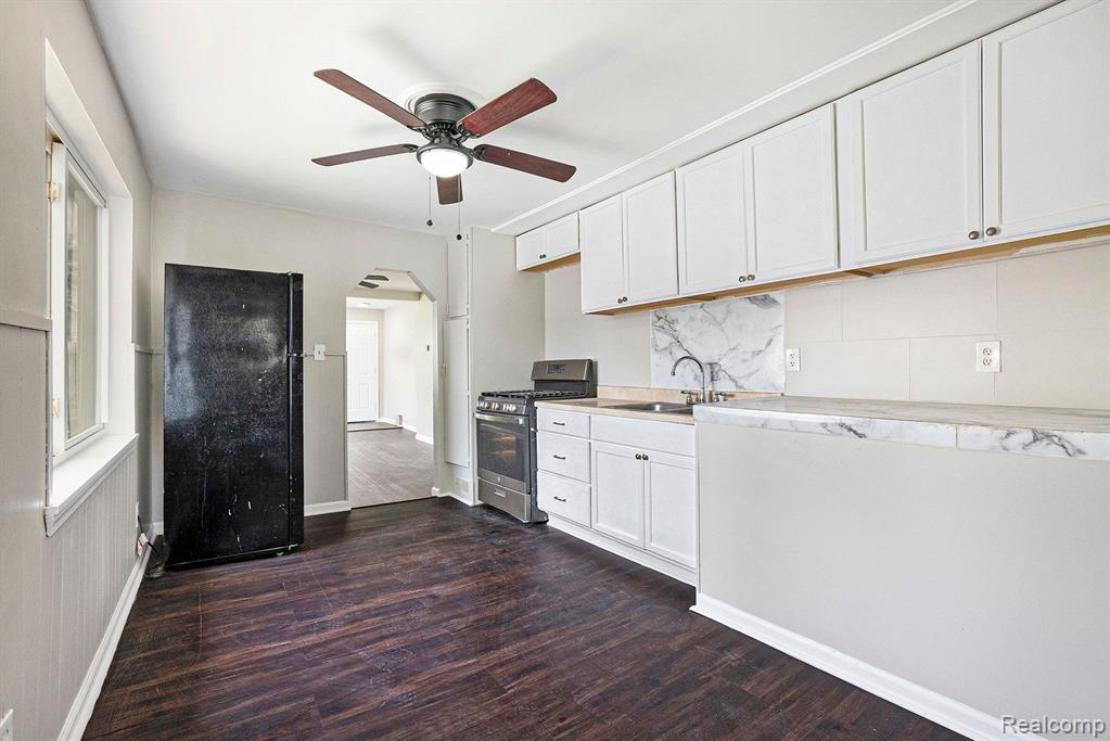 7260 CADILLAC Avenue, Warren, MI 48091 — Photo 5