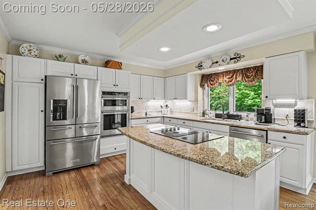 7355 Oakstone Drive, Clarkston, MI 48348 — Photo 4