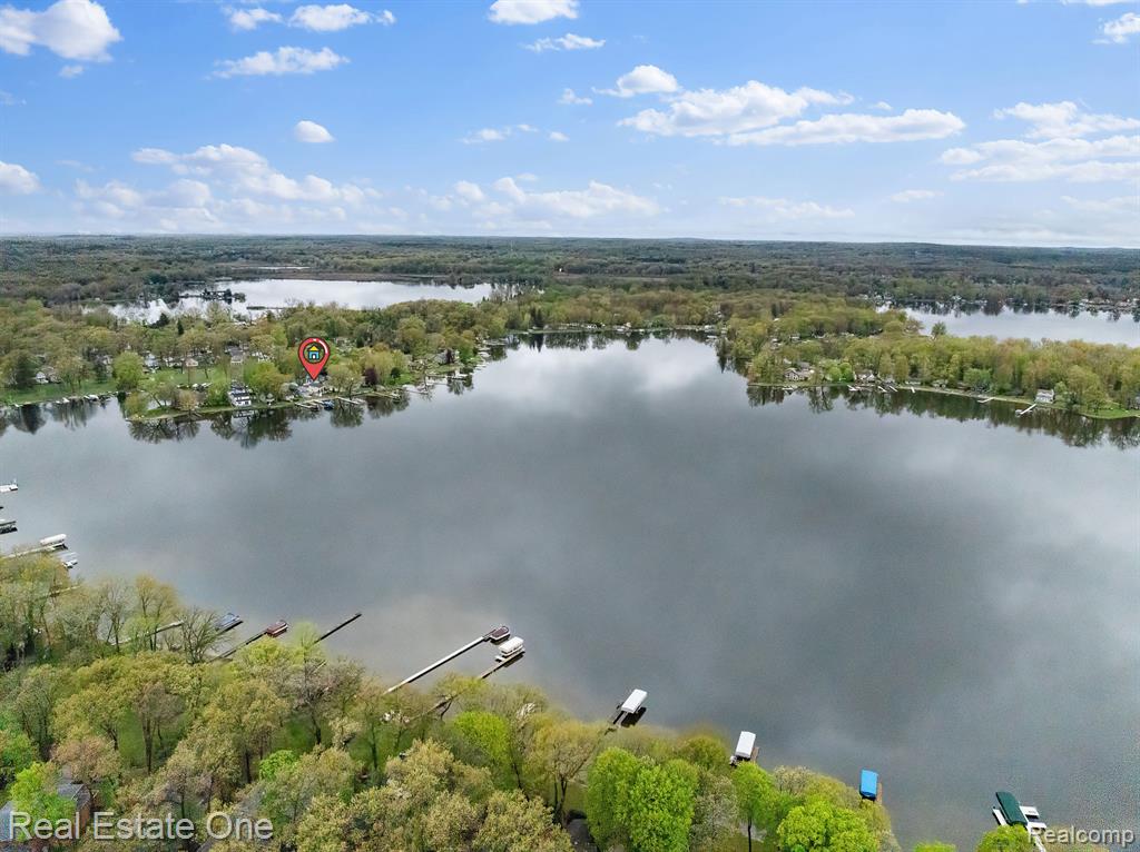 4825 Downing Drive, Pinckney, MI 48169 — Photo 32