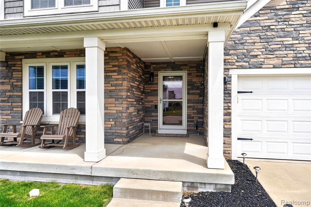 16543 Bedington Drive, Linden, MI 48451 — Photo 2