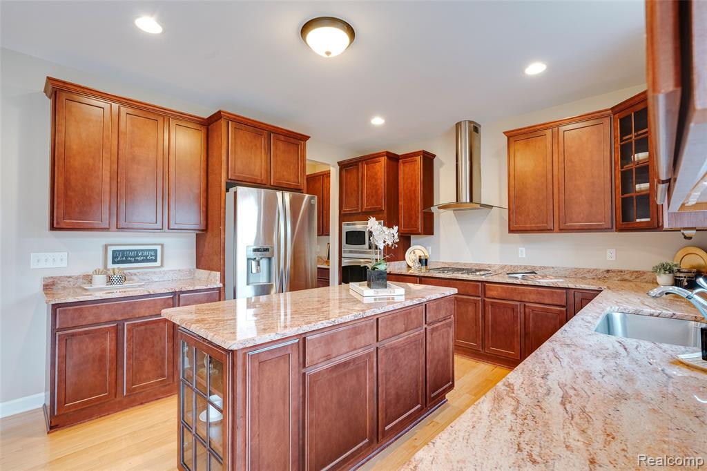 51921 Red Cedar ct, South Lyon, MI 48178 — Photo 30