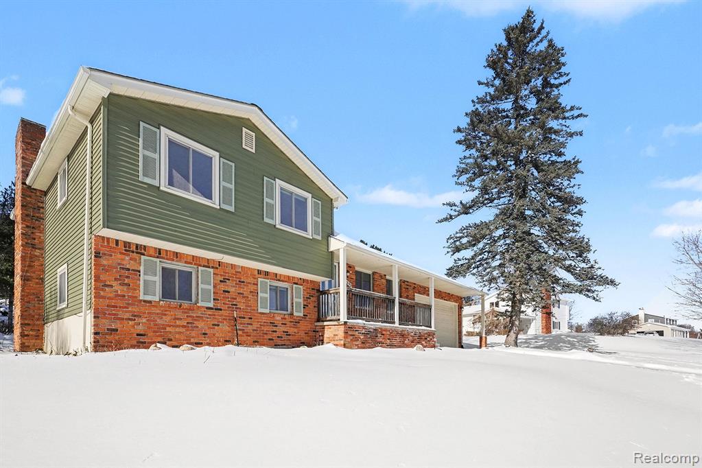 11299 Manchester Drive, Fenton, MI 48430 — Photo 22