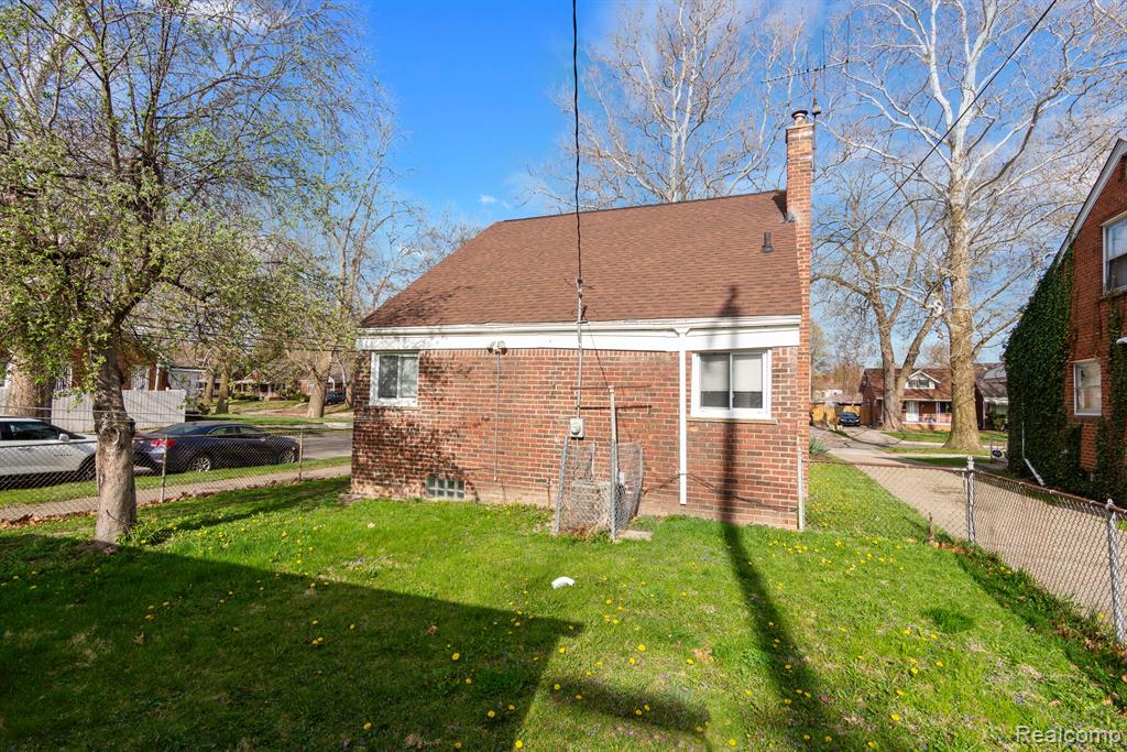 6545 ASBURY Park, Detroit, MI 48228 — Photo 24