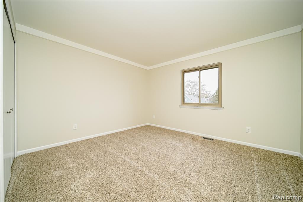 547 Orchard Street, Wyandotte, MI 48192 — Photo 54