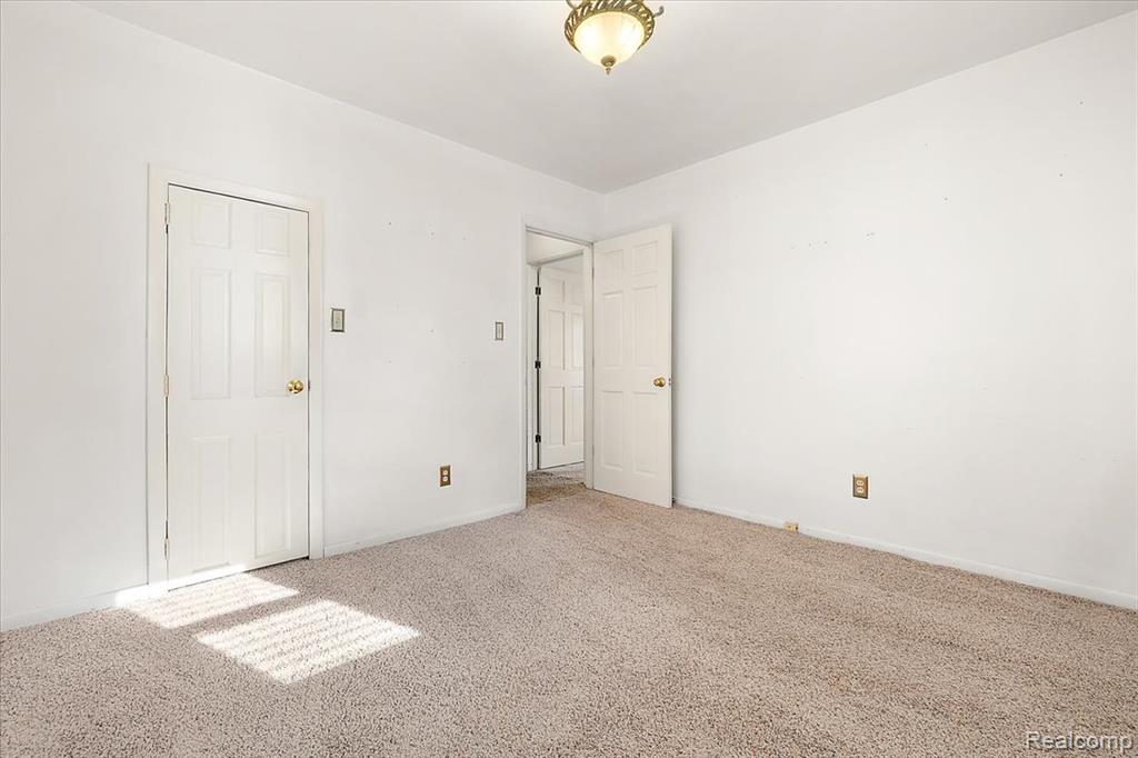 777 Emerson Avenue, Pontiac, MI 48340 — Photo 18