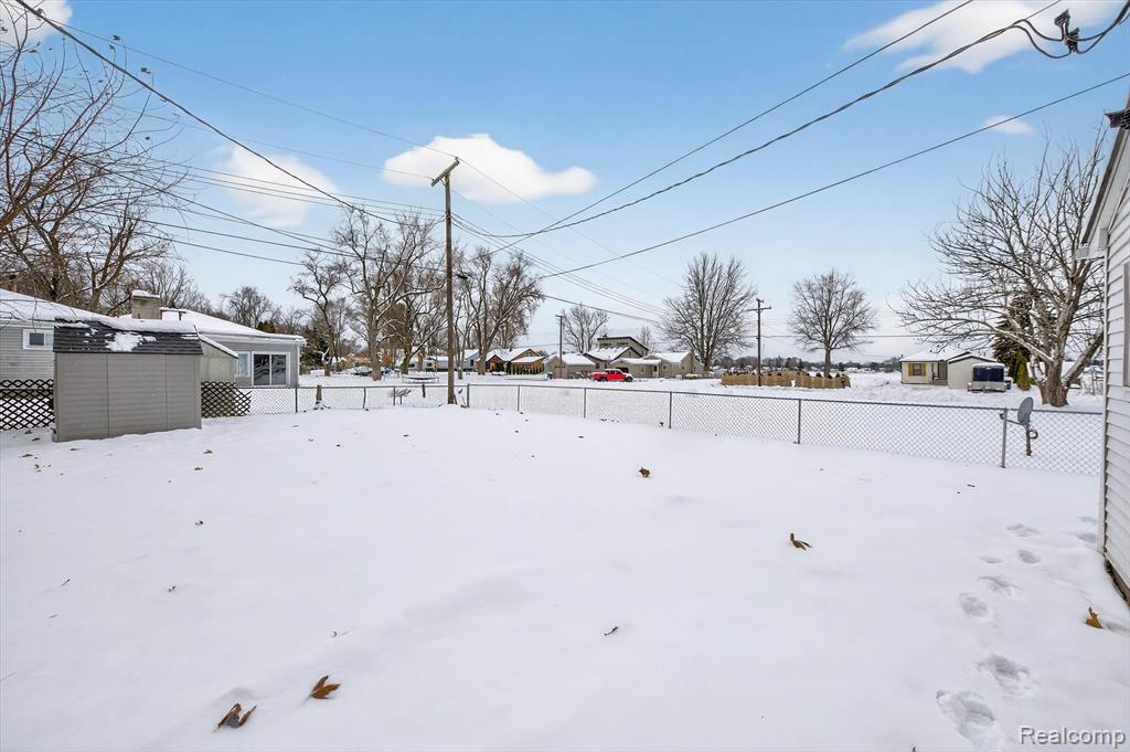 2754 Fishermans Drive, Highland, MI 48356 — Photo 23