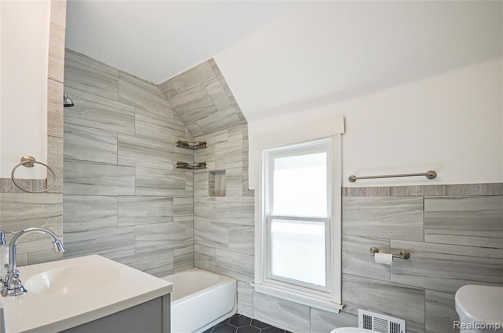 1474 Shipherd Street, Detroit, MI 48214 — Photo 28