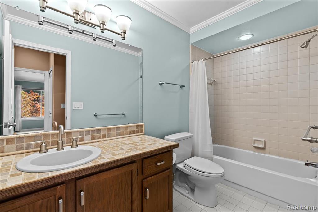 1737 S Hill Blvd Boulevard E, Bloomfield Hills, MI 48304 — Photo 25