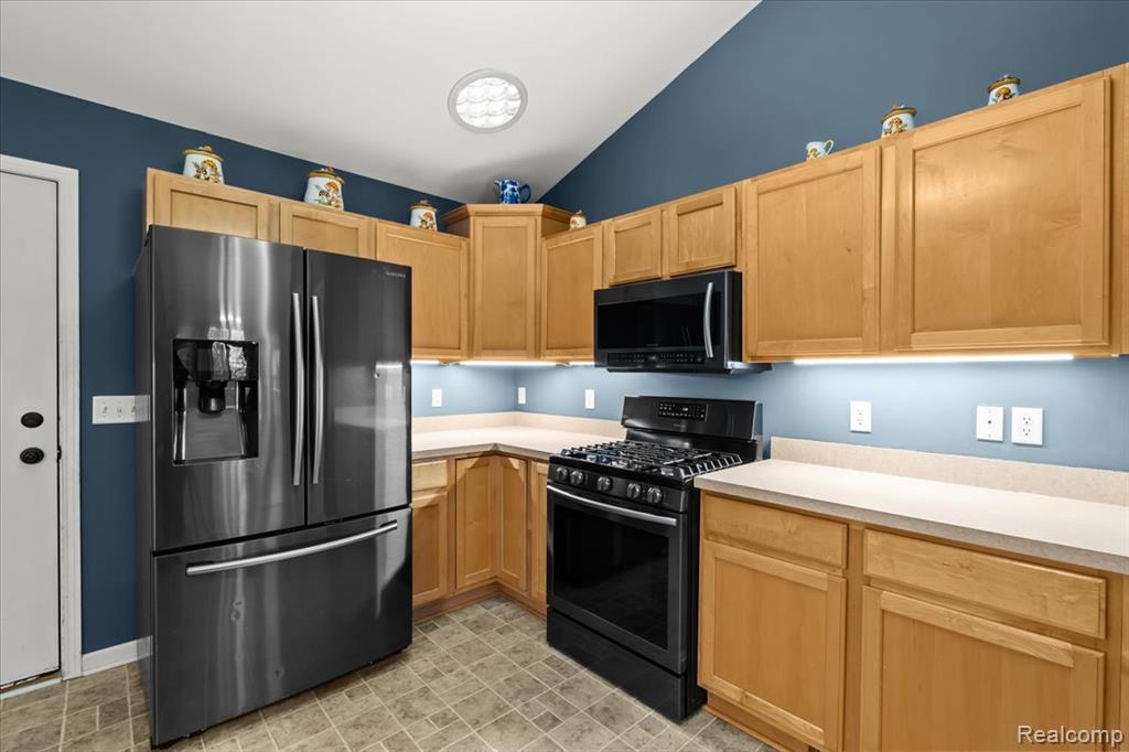 852 Faith Court, Milan, MI 48160 — Photo 11