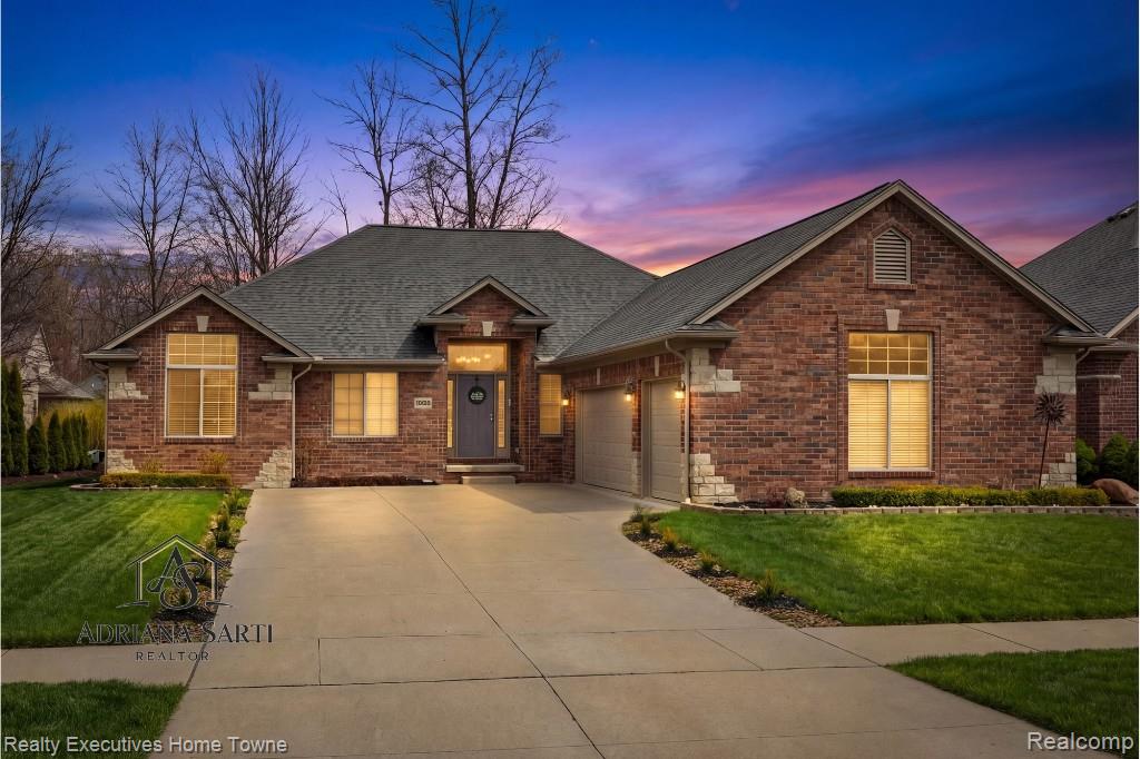 50486 Torrey Pines Drive, Macomb, MI 48042 — Photo 4