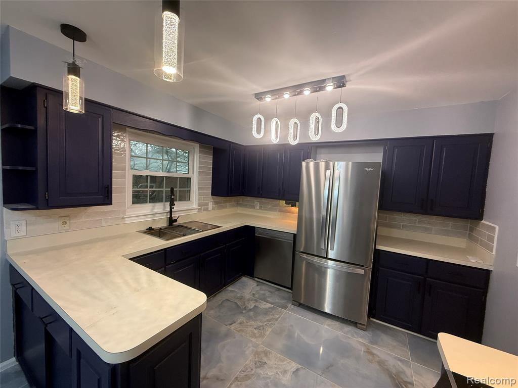50 Shadyside Court, Saginaw, MI 48638 — Photo 9