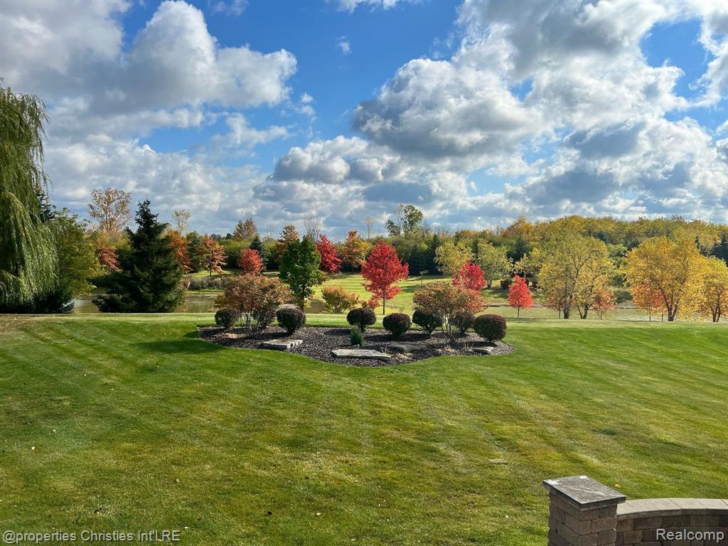 17248 CRESTBROOK Drive, Northville, MI 48168 — Photo 71