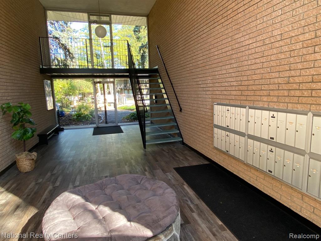 995 N Cass Lake Road, 237, Waterford, MI 48328 — Photo 20