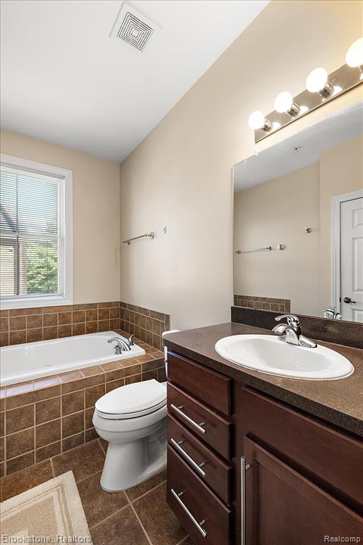 425 Lewis Court, Birmingham, MI 48009 — Photo 42
