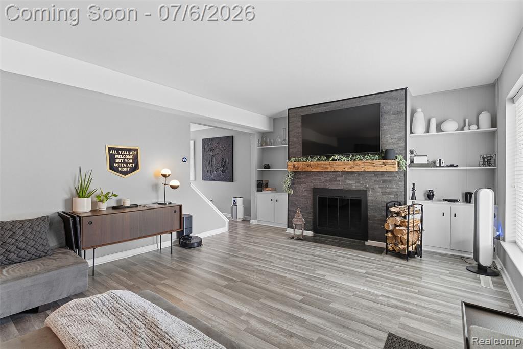 906 E Kearsley Street, Flint, MI 48503 — Photo 8
