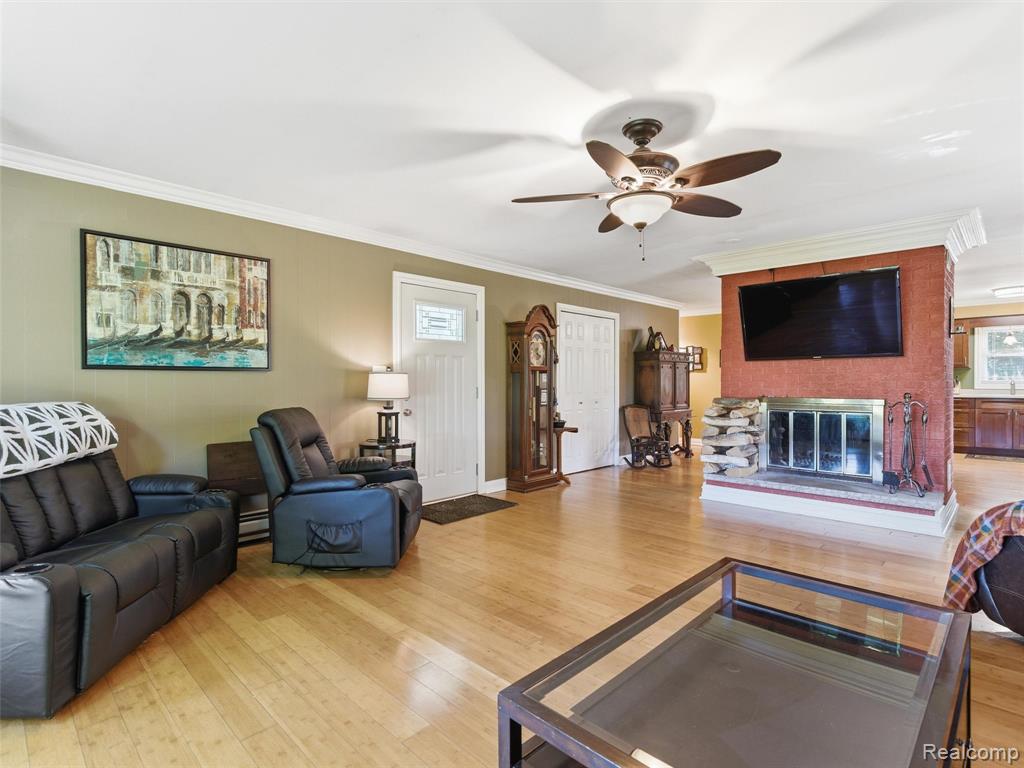 21350 30 Mile Road, Ray, MI — Photo 4