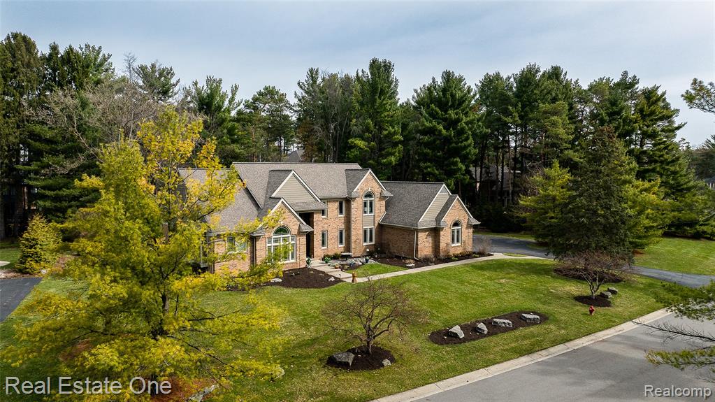 5350 Hidden Pines Drive, Brighton, MI 48116 — Photo 2