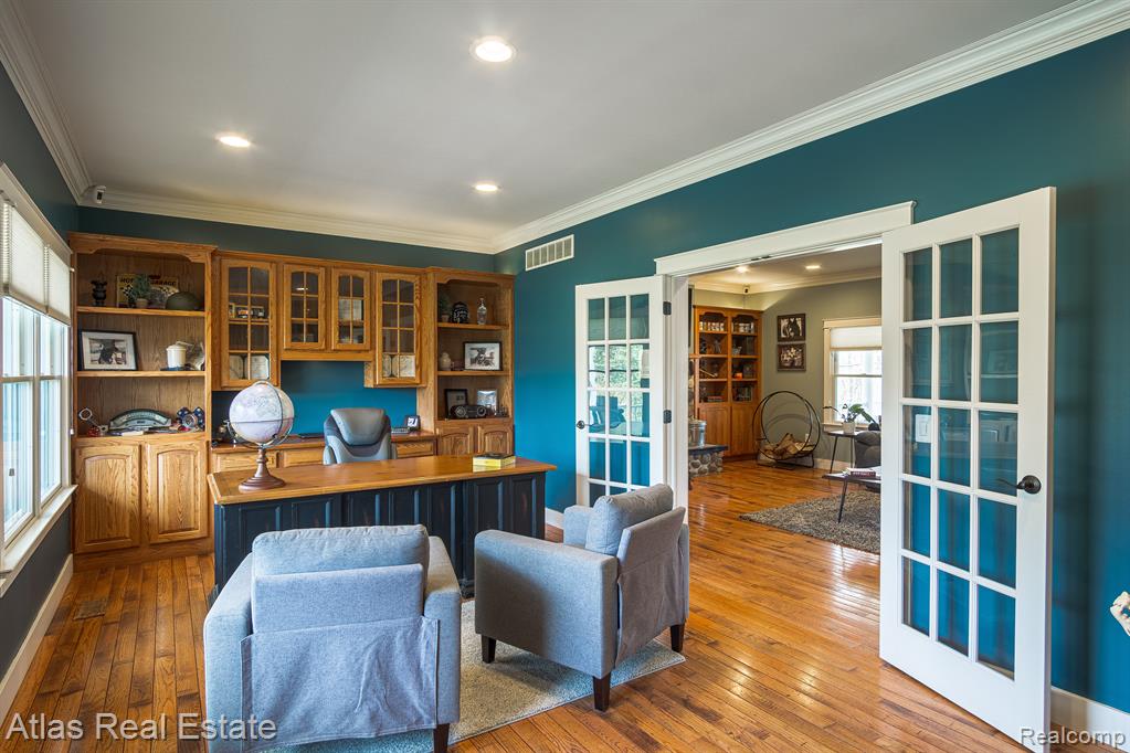 2716 LAKE GEORGE Road, Leonard, MI 48367 — Photo 21