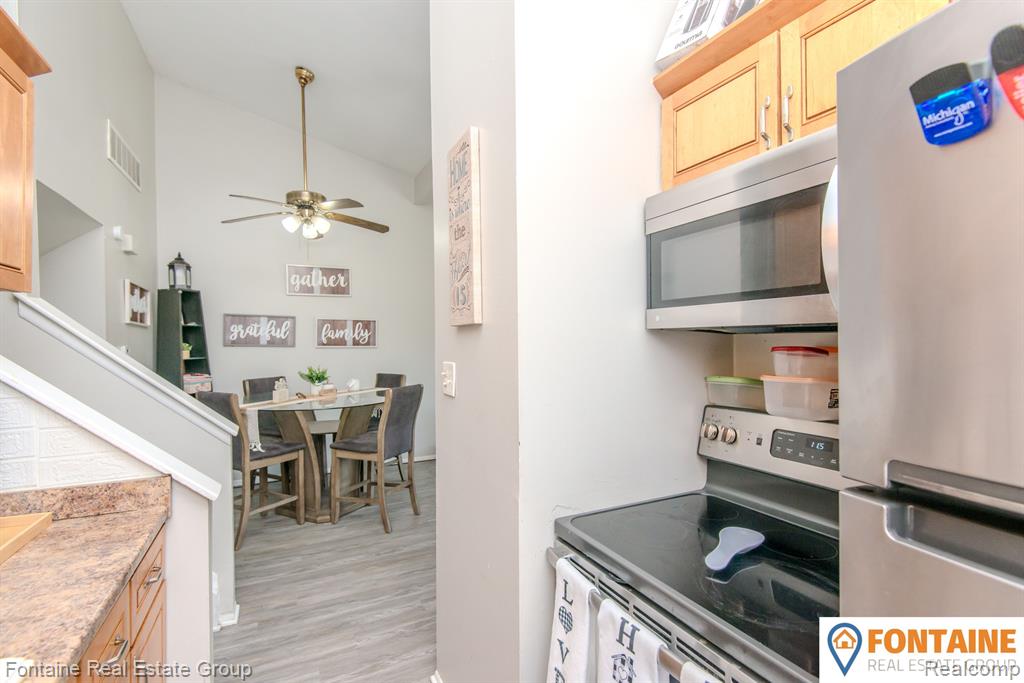 29066 ANN ARBOR Trail, Westland, MI — Photo 9