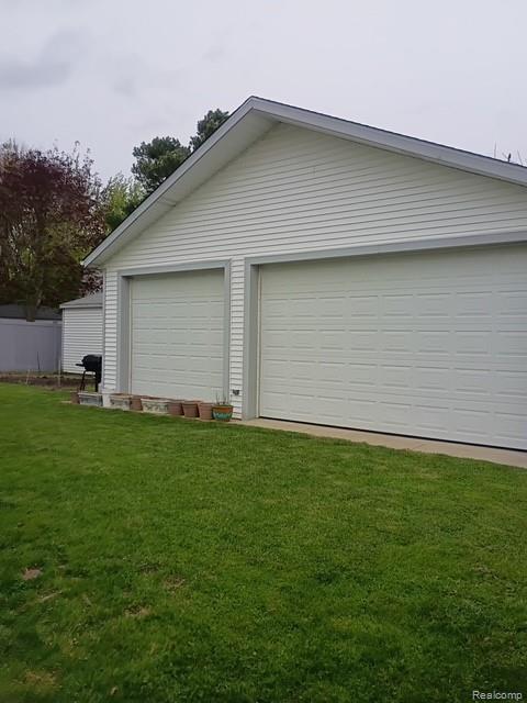 117 E Fauble Street, Durand, MI 48429 — Photo 30