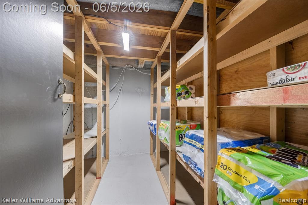 46037 Gainsborough Drive, Canton, MI 48187 — Photo 46