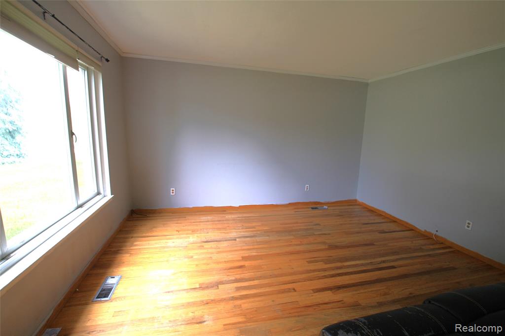 6325 Clarkston Road, Clarkston, MI — Photo 7